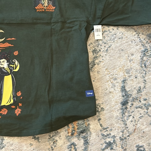 Disney’s Halloween green spirit jersey Hocus Pocus size medium see pics - Picture 5 of 9